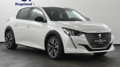PEUGEOT 208 GT 136 hk, Panorama glasstak