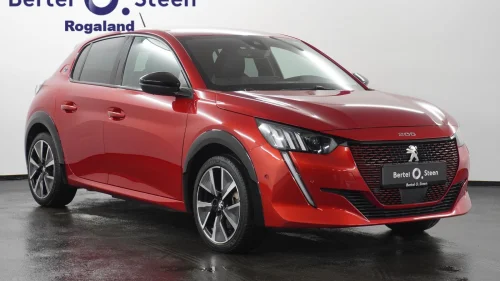 PEUGEOT 208 GT 136 hk