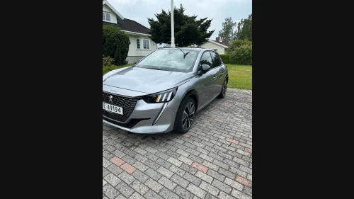 PEUGEOT 208 GT Pack 136hk