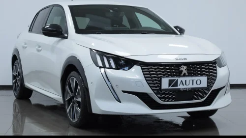PEUGEOT 208 e-208 136HK GT-LINE/1EIER/ACC/NAVI/KAMERA/CARPLAY/DAB
