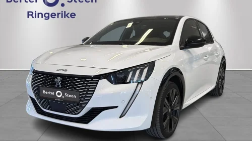 PEUGEOT 208 GT 136 hk | ADAPTIV CRUISE, PANORAMA, KAMERA, NAVI++