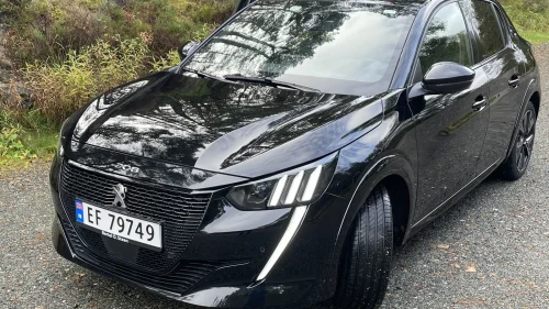 PEUGEOT 208 GT 136hk
