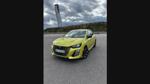 PEUGEOT 208 e-Style 136hk