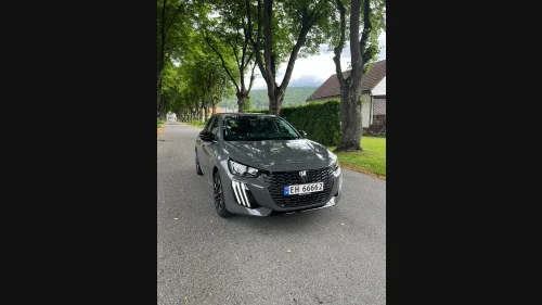 PEUGEOT 208 136hk