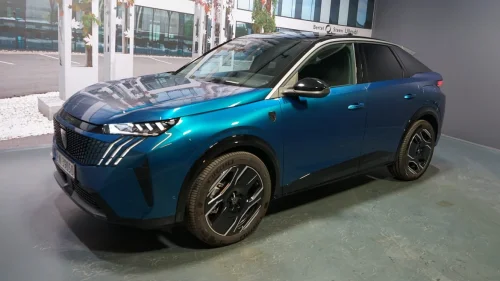 PEUGEOT 3008 E-3008 GT / Godt utstyrt
