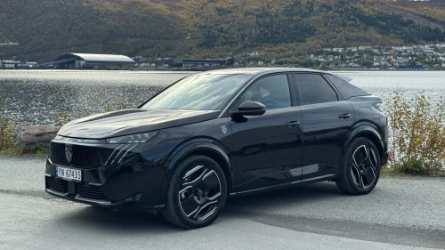 PEUGEOT 3008 GT 210hk | 527 km WLTP | SKINN | KROK | PANORAMA