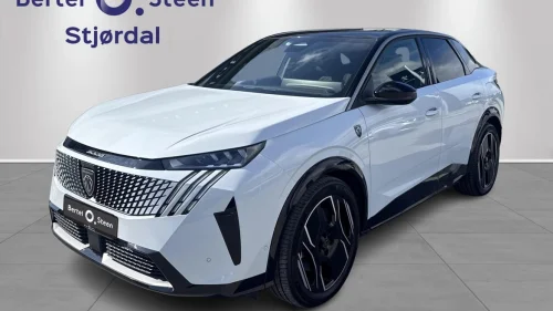 PEUGEOT 3008 GT+ 4WD | Panoramatak|Matrix|ACC|Krok|360° kamera|++