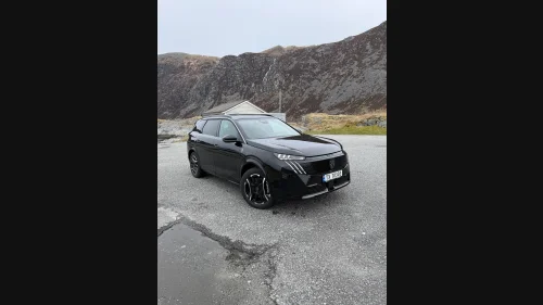 PEUGEOT 5008 GT 210hk 2WD