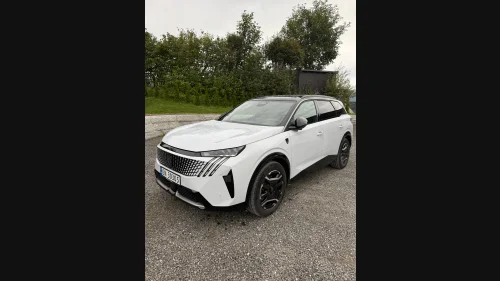 PEUGEOT 5008 GT 210hk 7-seter Alcantara avtagbart hengerfeste