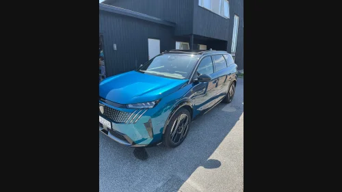 PEUGEOT 5008 GT 210hk 2WD