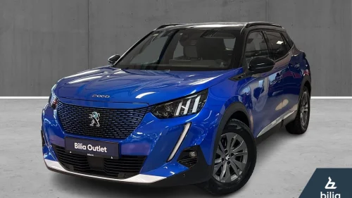 PEUGEOT 2008 GT-line Panorama, Adap.cruise - SE KM