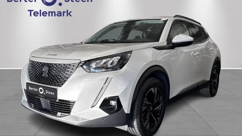 PEUGEOT 2008 Allure|Trådløs mobillading|Navigasjon|Carplay|Lav km