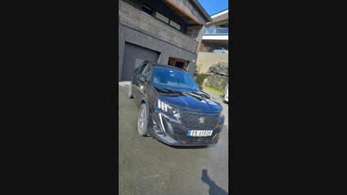 PEUGEOT 2008 GT Line 136hk