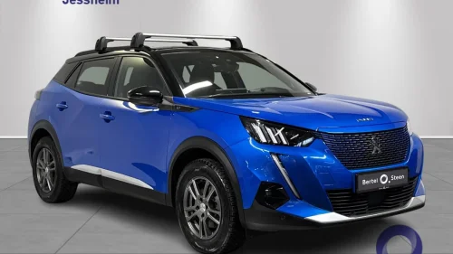 PEUGEOT 2008 GT Line 136 hk | Panorama | AdCruise | CarPlay