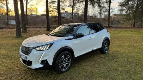 PEUGEOT 2008 GT Line 136hk