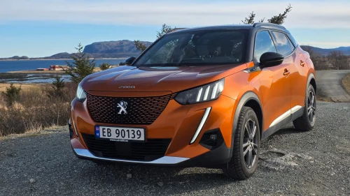 PEUGEOT 2008 GT Pack 136hk