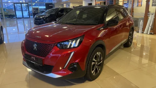 PEUGEOT 2008 GT 136hk
