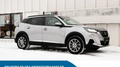 PEUGEOT 2008 Active 136hk - NAVI/Ryggekamera/Carbon +++