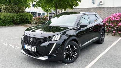 PEUGEOT 2008 136hk