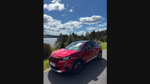 PEUGEOT 2008 Allure 136hk