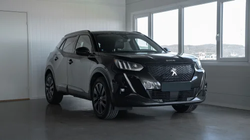 PEUGEOT 2008 GT  92% BATTERIHELSЕ  1 EIER  MYE UTSTYR  CHROME DELETE