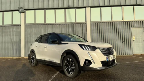 PEUGEOT 2008 GT 136hk