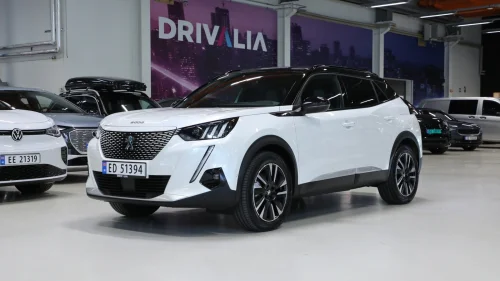 PEUGEOT 2008 GT Pack/Acc/Navi/Kamera/Dekskinn/Ledlys