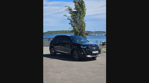 PEUGEOT 2008 GT Pack 136hk