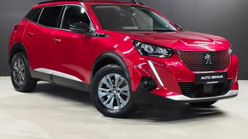 PEUGEOT 2008 ALLURE/136HK/345KM REKKEVIDDE/KAMERA/NYBILGARANTI