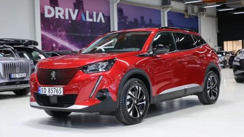 PEUGEOT 2008 Allure 136HK/Adaptiv Cruise