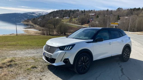 PEUGEOT 2008 GT Pack 136hk