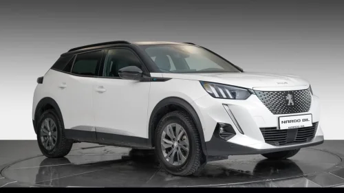 PEUGEOT 2008 GT