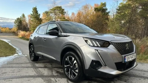 PEUGEOT 2008 GT Pack 136hk