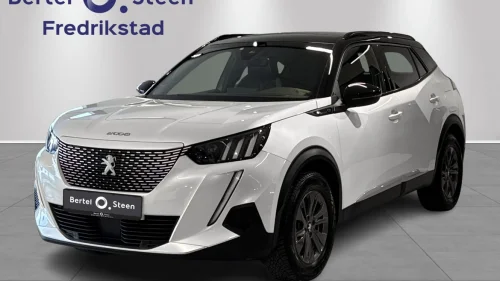 PEUGEOT 2008 GT, DELSKINN, LED, NAVI, KEYLESS, CARPLAY, AD. CRUISE.
