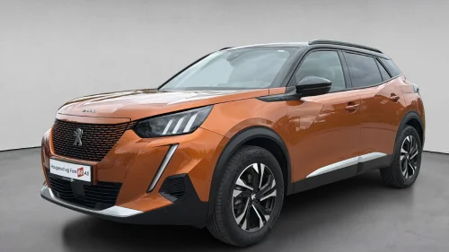PEUGEOT 2008 GT 136hk Navigasjon,AdaptivCruise,R-Kamera,Delskinn