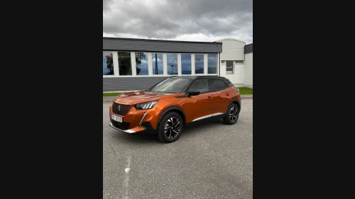 PEUGEOT 2008 GT 136hk