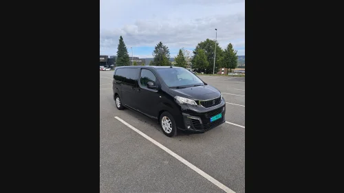 PEUGEOT EXPERT Mester L2 75kWh 136hk