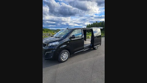 PEUGEOT EXPERT Mester L2 75kWh 136hk