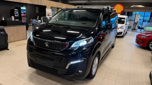 PEUGEOT EXPERT e-Expert 75/Navi/ CC/ R.Kam/H.Feste/Ny eu/ Innredning