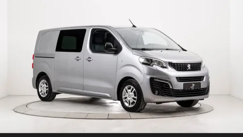 PEUGEOT EXPERT Mester L2 75kWh 136hk
