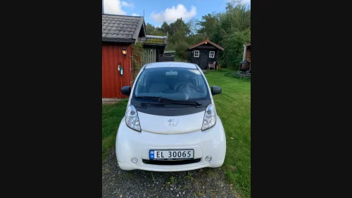 PEUGEOT iOn Elbil Active 67 hk