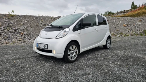 PEUGEOT iOn Elbil Active 67 hk
