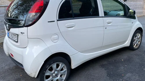 PEUGEOT iOn Elbil Active 67 hk