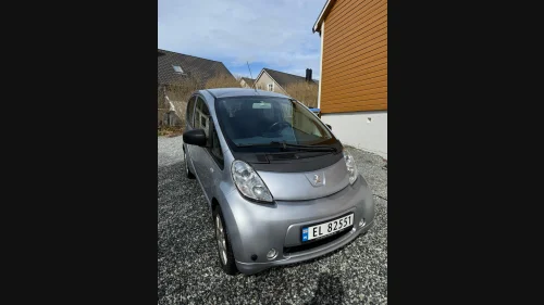 PEUGEOT iOn Elbil Active 67 hk