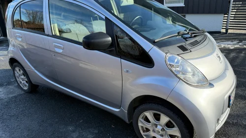 PEUGEOT iOn Elbil Active 67 hk