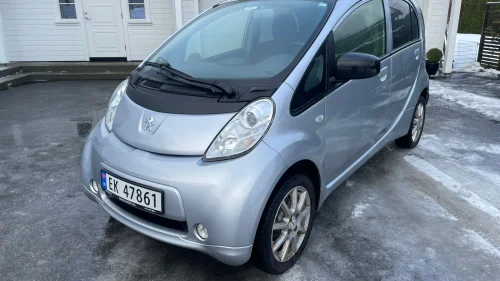 PEUGEOT iOn Elbil Active 67 hk