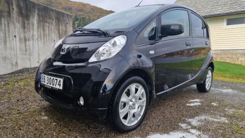 PEUGEOT iOn Elbil Active 67 hk