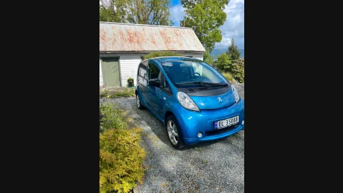 PEUGEOT ION Elbil nivå 1 64 hk edition