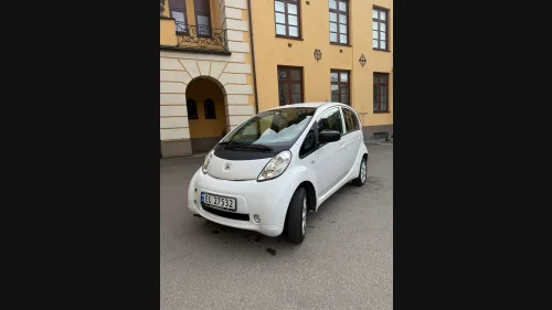 PEUGEOT ION