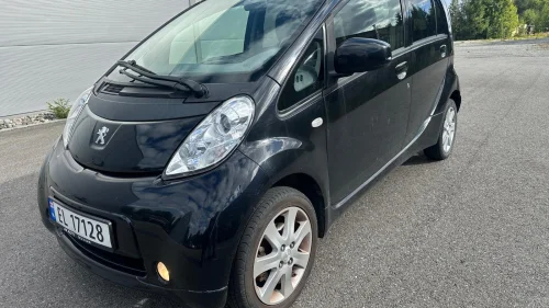PEUGEOT ION 35KW | Voksenkjørt | Servicehistorikk | Outlet